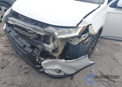 2017 Mitsubishi Outlander Se z USA, uszkodzony, nr VIN JA4AD3A36HZ039079